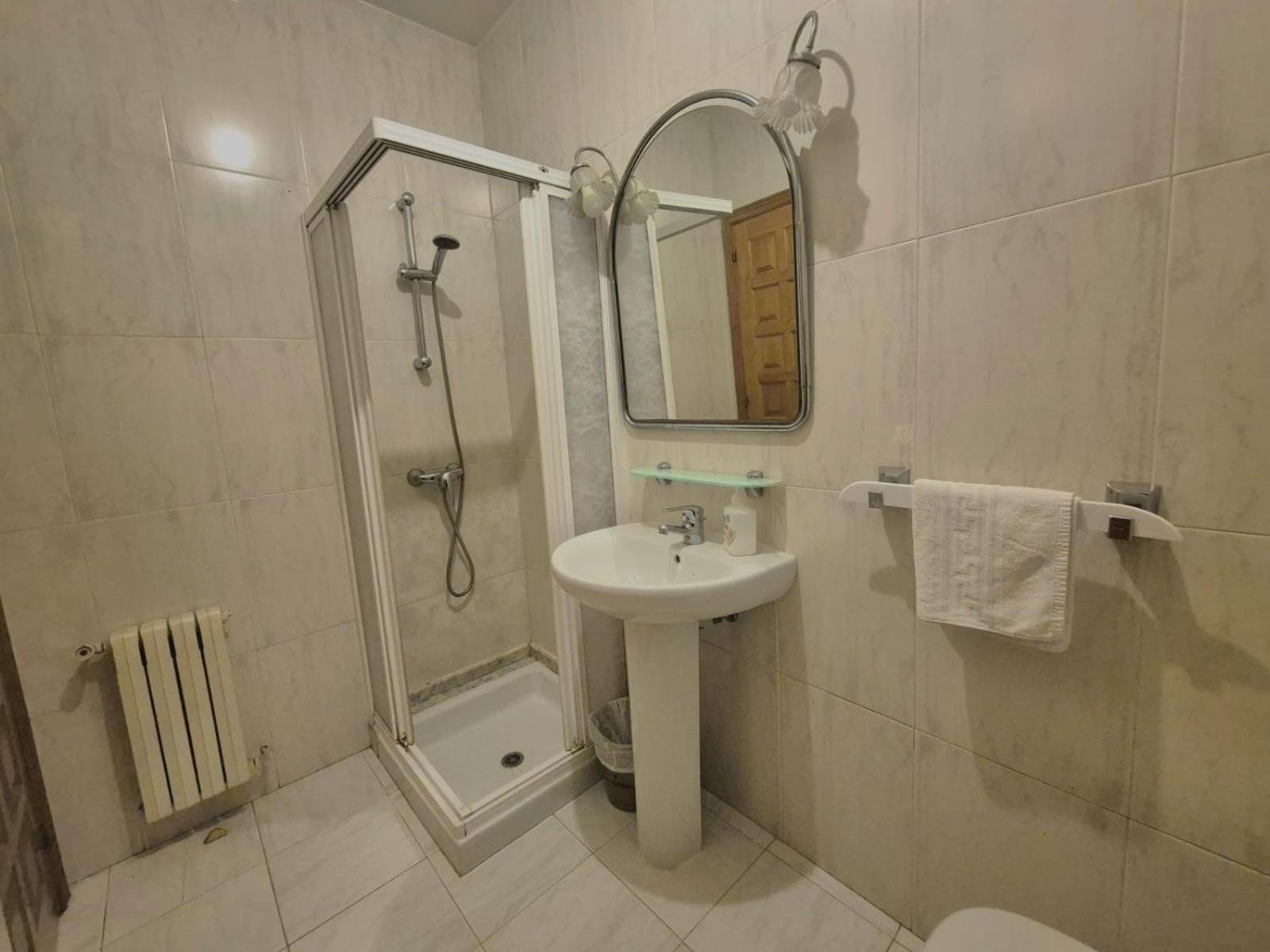 Hostal Galicia 몬포르테데레모스 외부 사진